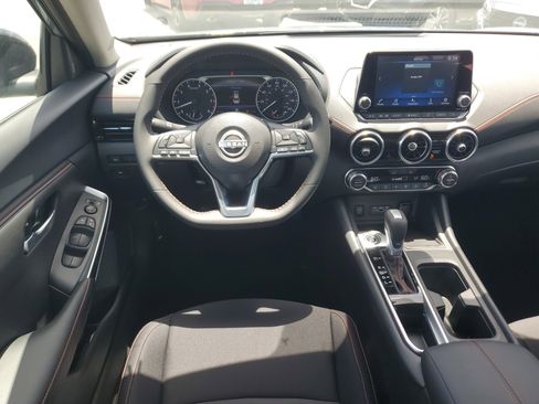 New 2025 Nissan Sentra SR w/ Midnight Edition image 13