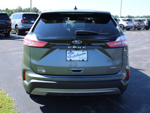 Used 2024 Ford Edge SEL AWD/4WD image 8