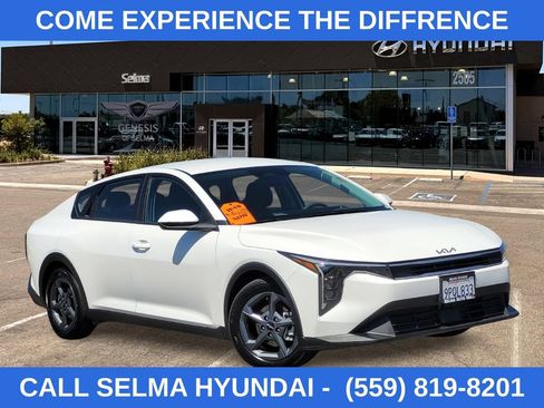 Used 2025 Kia K4 FWD image 1