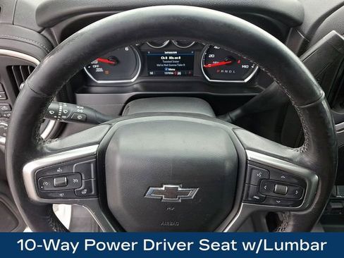 Used 2021 Chevrolet Silverado 1500 LT Trail Boss w/ Convenience Package II image 22