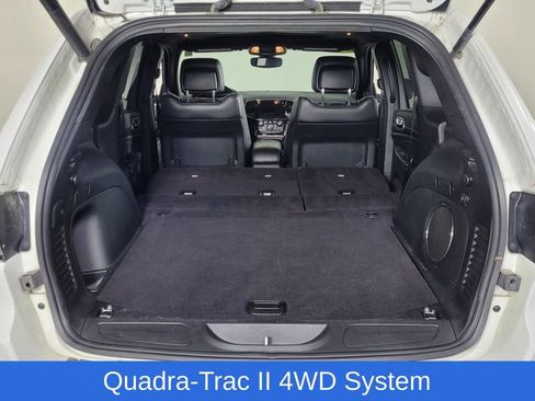 Used 2022 Jeep Grand Cherokee Laredo X image 12