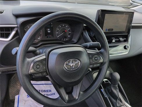 Certified 2025 Toyota Corolla LE image 14