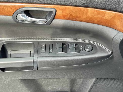Used 2009 Saturn Outlook XR w/ Convenience Package FWD image 43