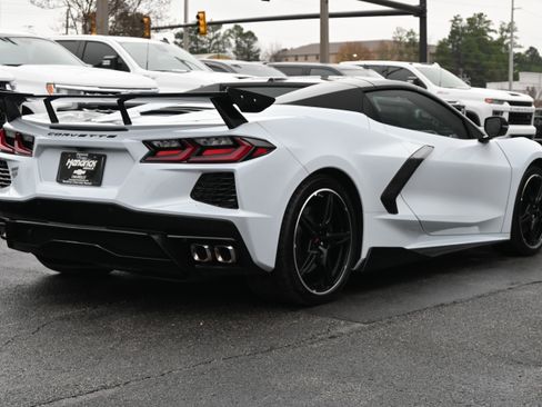 Used 2021 Chevrolet Corvette Stingray Premium Conv w/ Z51 Performance Package image 12