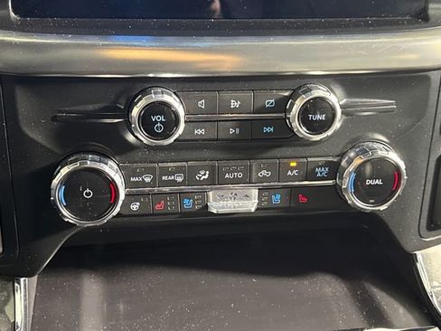 Used 2022 Ford F150 Lariat w/ Equipment Group 502A High AWD/4WD image 36