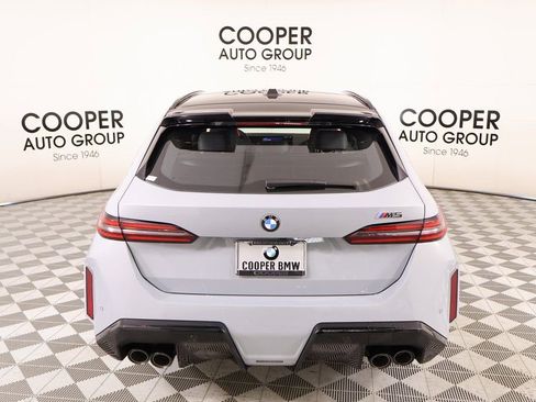 New 2026 BMW M5 Touring image 22