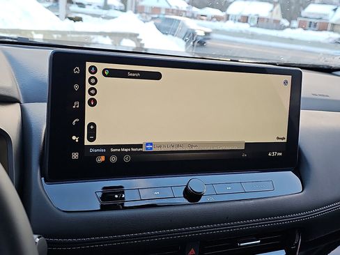 Certified 2025 Nissan Rogue SL image 17