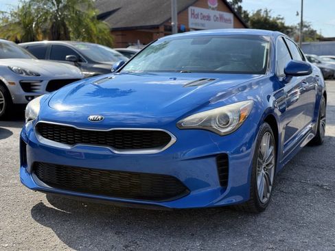 Used 2018 Kia Stinger image 3