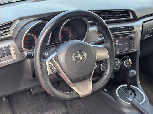 Used 2014 Scion tC FWD image 12