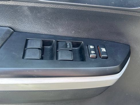 Used 2019 Toyota Tundra Limited RWD image 7
