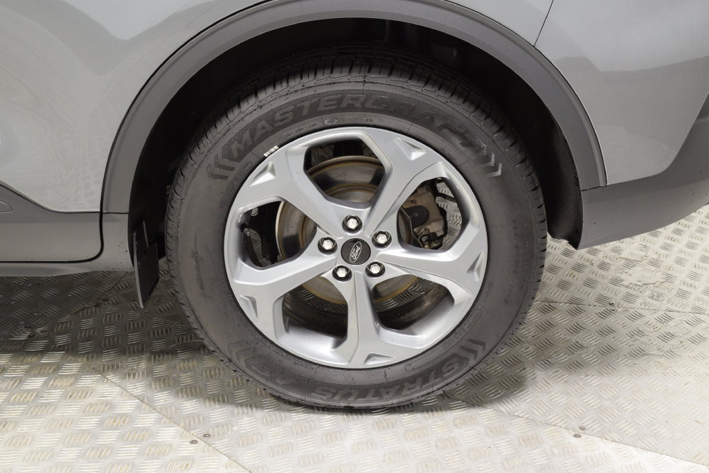 Used 2025 Ford Escape ST-Line Select AWD/4WD image 36