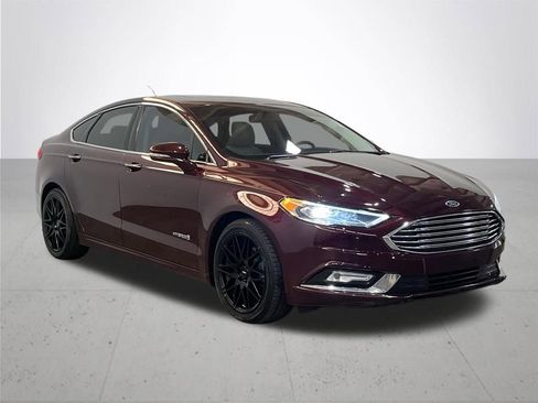 Used 2018 Ford Fusion Titanium image 6