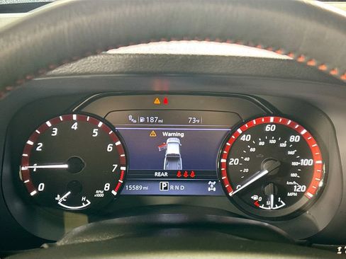 Used 2023 Nissan Frontier PRO-4X w/ Pro Convenience Package AWD/4WD image 14