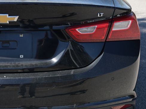 Used 2025 Chevrolet Malibu LT image 16