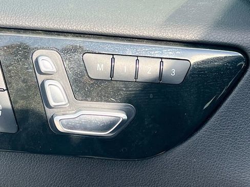 Used 2018 Mercedes-Benz GLE 350 4MATIC image 13