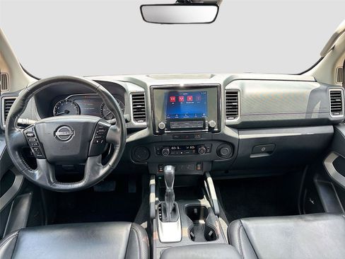 Used 2023 Nissan Frontier SV w/ SV Premium Package RWD image 23