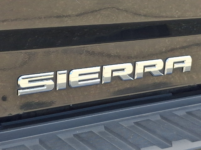 Used 2018 GMC Sierra 1500 SLE w/ SLE Value Package AWD/4WD image 32
