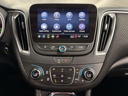 Used 2025 Chevrolet Malibu LT FWD image 35