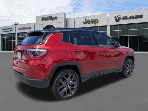 New 2026 Jeep Compass Limited AWD/4WD image 3