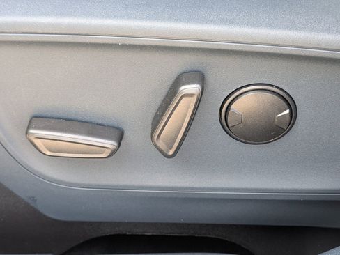 New 2026 Ford Maverick Lobo image 22