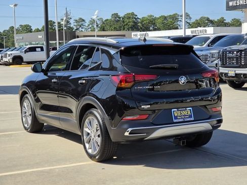 Used 2023 Buick Encore GX Essence w/ Experience Buick Package FWD image 7