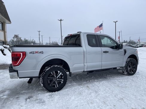Used 2022 Ford F150 XLT w/ Trailer Tow Package image 3