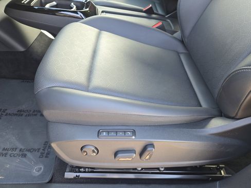 Used 2022 Volkswagen ID.4 Pro S w/ Gradient Package RWD image 17