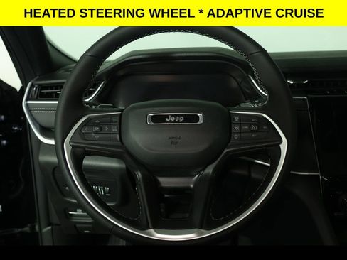 New 2026 Jeep Grand Cherokee Laredo image 5