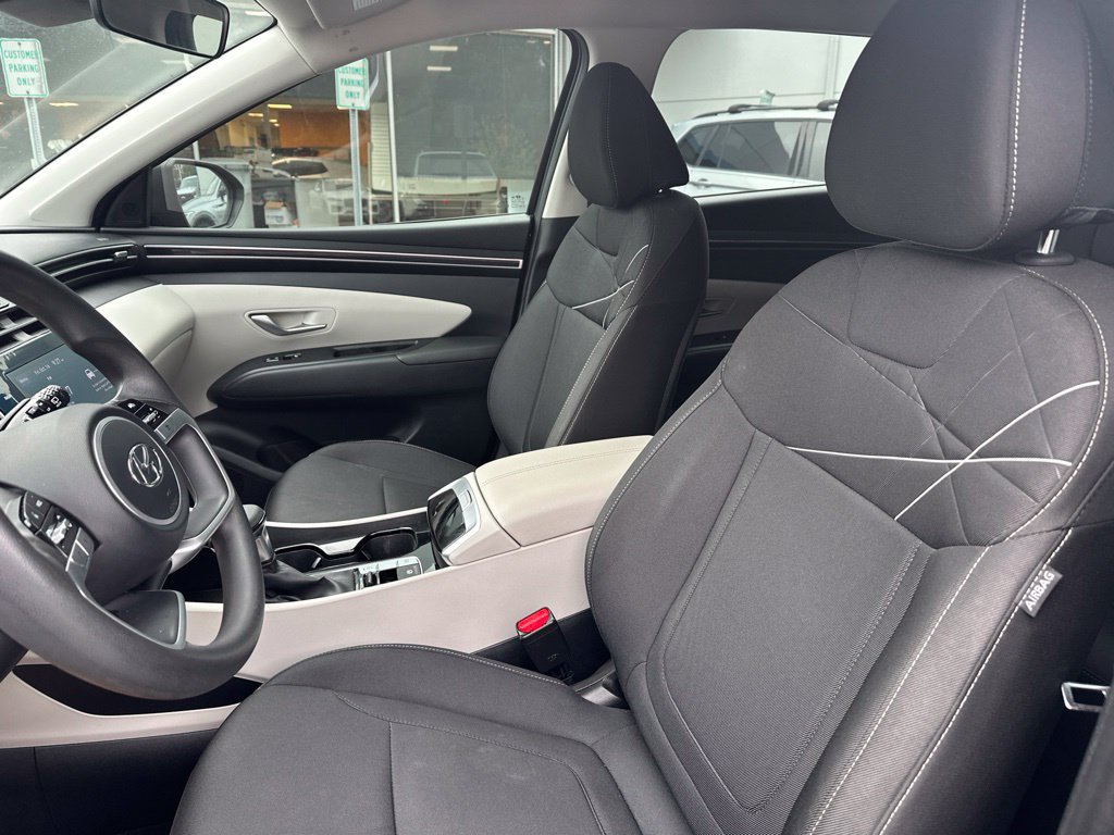 Used 2024 Hyundai Tucson SE FWD image 11
