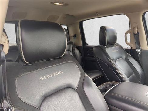 Used 2019 RAM 1500 Laramie RWD image 18