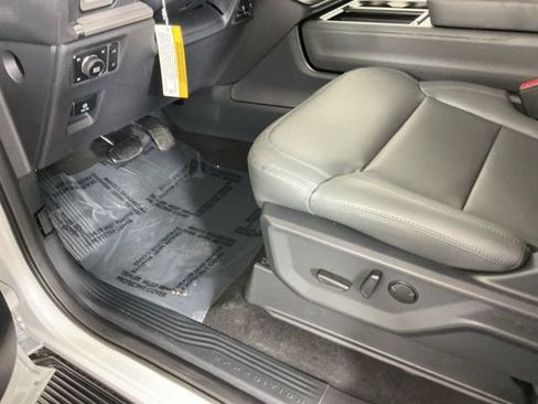 New 2026 Ford Expedition Max Active image 15