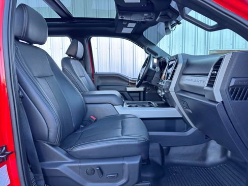 Used 2022 Ford F250 Lariat w/ Lariat Ultimate Package image 17