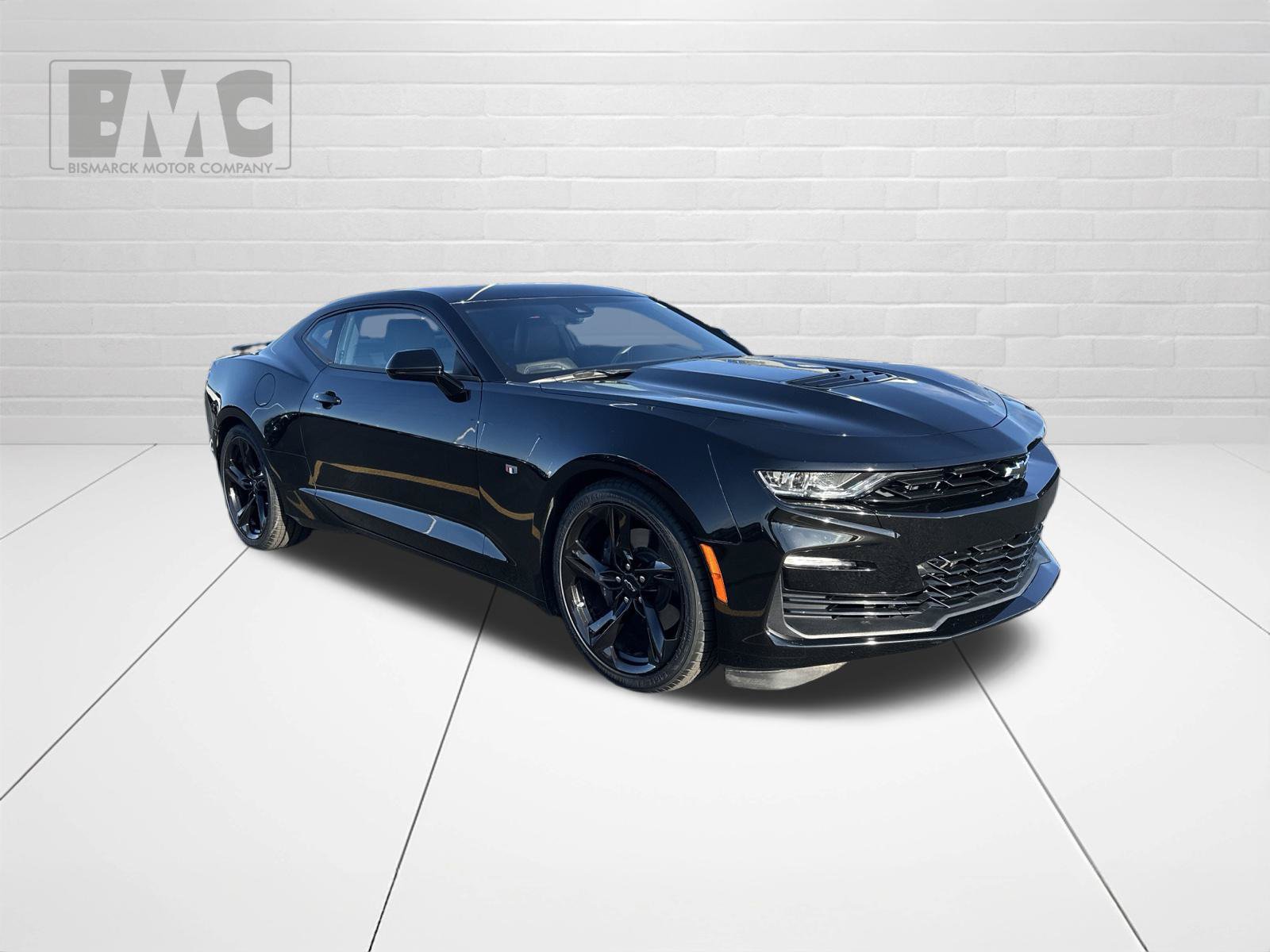 Used 2023 Chevrolet Camaro SS RWD image 2
