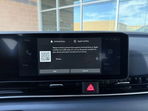 Used 2025 Kia Carnival EX image 22