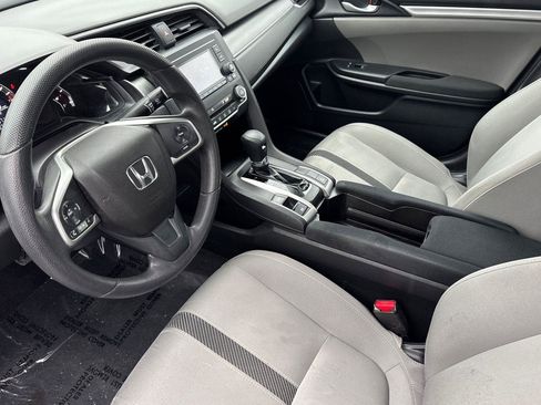 Certified 2018 Honda Civic LX image 9