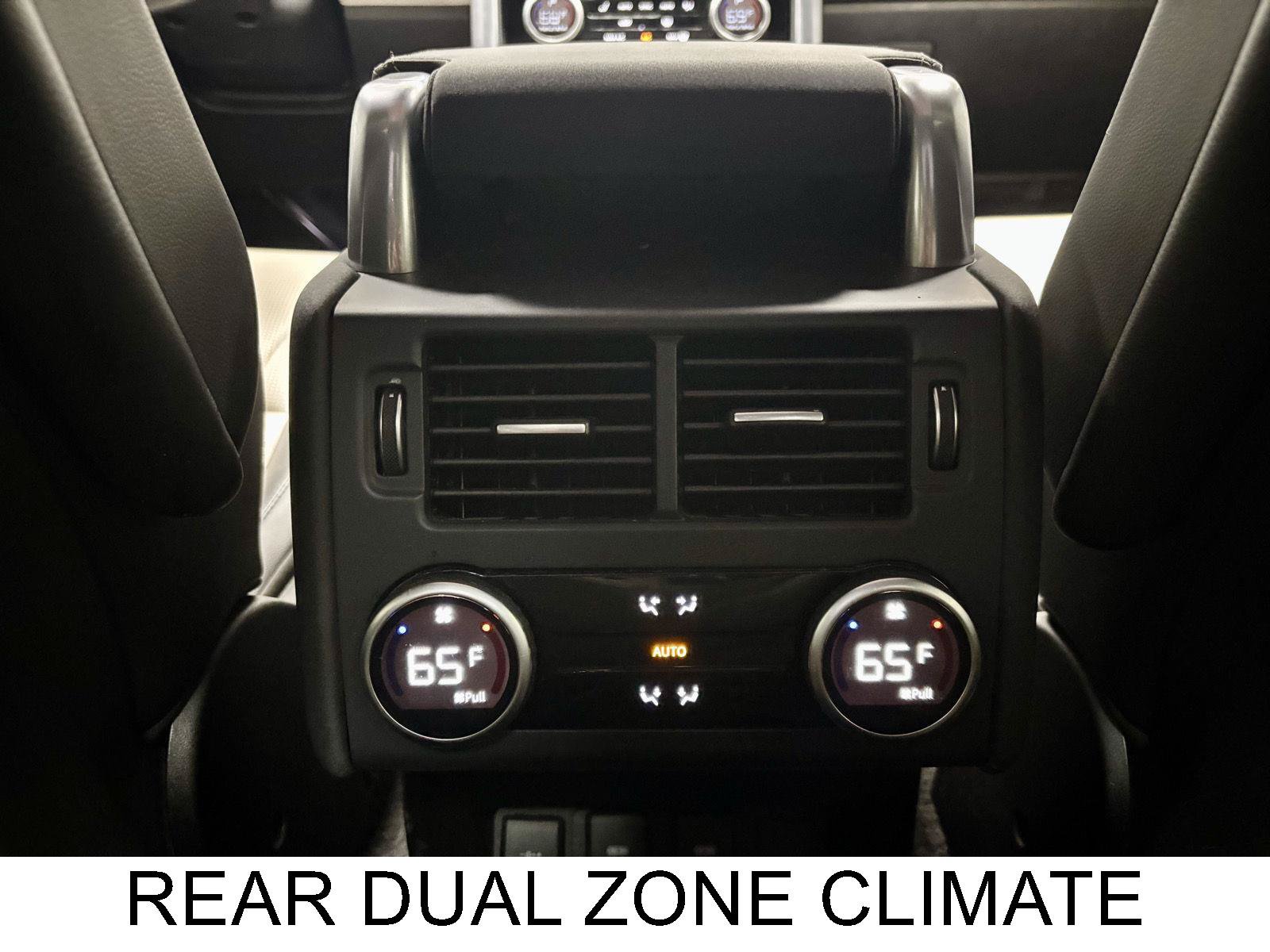 Used 2023 Land Rover Discovery S R-Dynamic AWD/4WD image 24