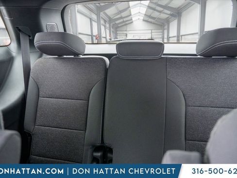 New 2026 Chevrolet Traverse LT w/ Midnight/Sport Edition image 24