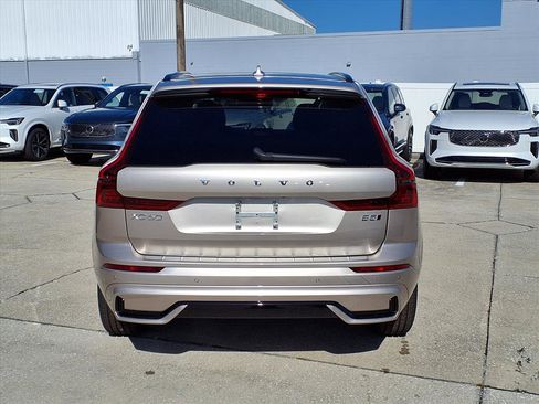 New 2026 Volvo XC60 B5 Plus w/ Protection Package Premier image 6