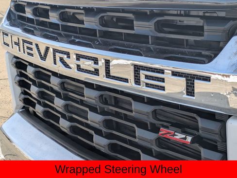 Used 2023 Chevrolet Silverado 2500 LT w/ Convenience Package image 25