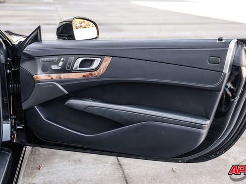 Used 2016 Mercedes-Benz SL 63 AMG AMG SL 63 w/ Driver Assistance Package image 75