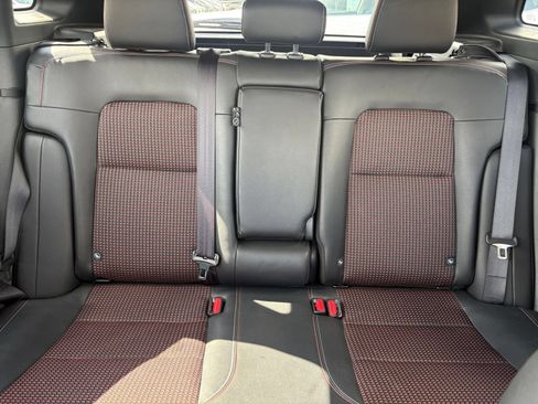 Used 2026 Nissan Kicks SR AWD/4WD image 36