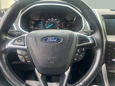 Used 2018 Ford Edge Titanium AWD/4WD image 15