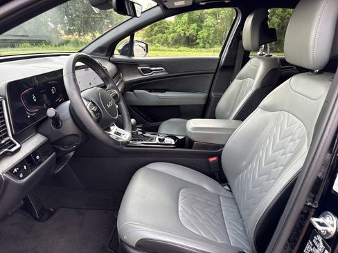 Used 2024 Kia Sportage X-Line w/ X-Line Premium Package AWD/4WD image 11