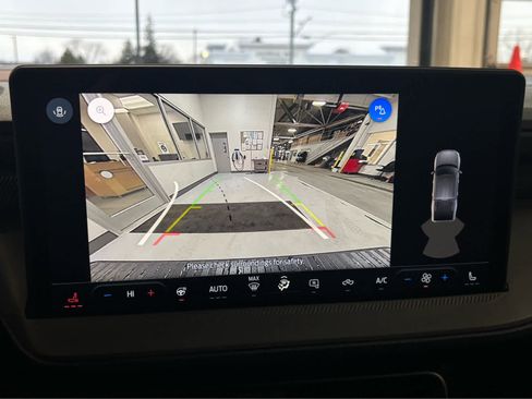 New 2025 Ford Maverick XLT w/ XLT Luxury Package image 27