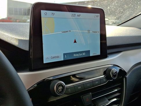 Certified 2022 Ford Escape SEL image 17