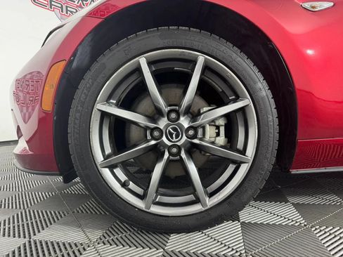 Used 2021 MAZDA MX-5 Miata Grand Touring RWD image 40