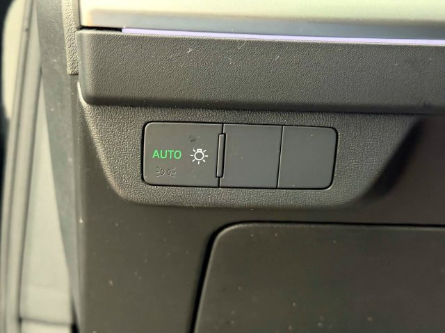 Certified 2023 Audi Q4 e-tron Premium Plus w/ Premium Plus AWD/4WD image 21