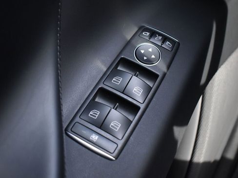 Used 2017 Tesla Model X 75D image 14