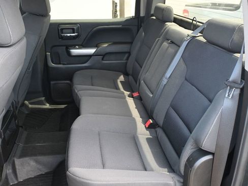 Used 2018 Chevrolet Silverado 1500 LT w/ LPO, Black Pack RWD image 15