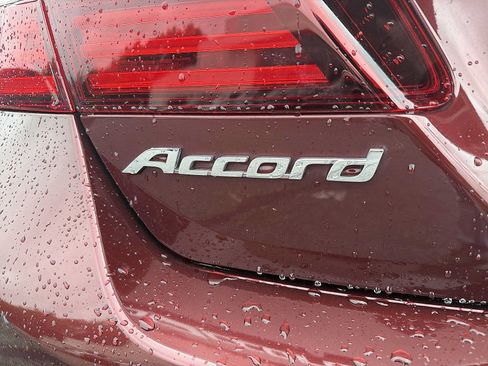 Used 2017 Honda Accord EX-L image 15